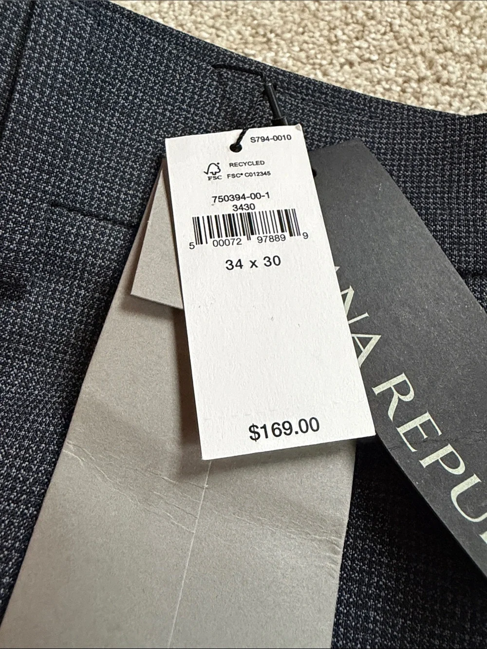 Banana Republic Charcoal Gray Men’s Slim Dress Pants